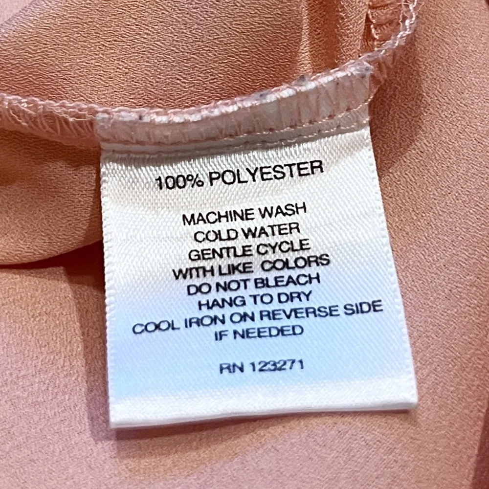 NEW Wishful Park Hi Low Bell Sleeve Blush Pink Zipper Blouse Top Pullover Medium - Image 6