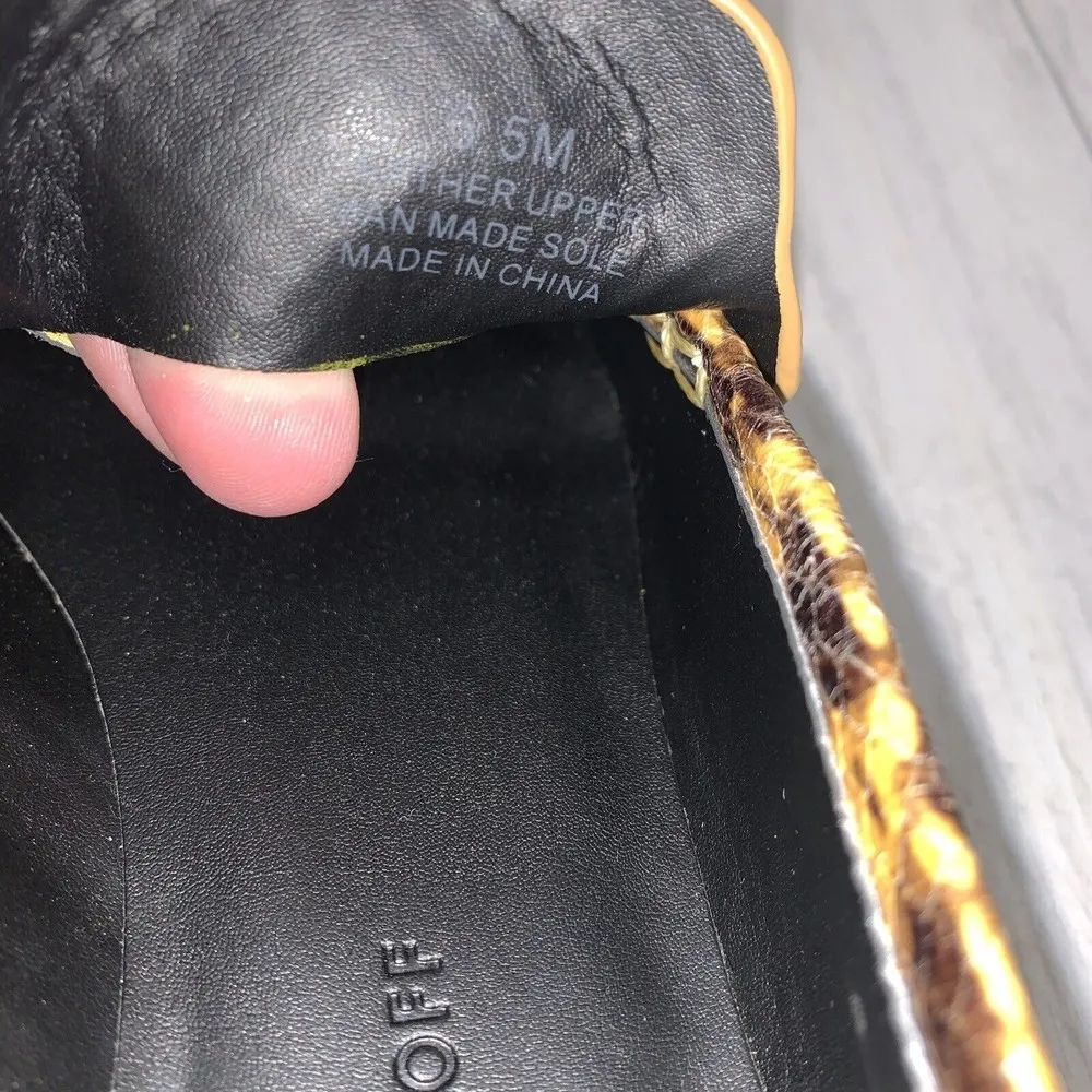 Womens Size 6.5 Rebecca Minkoff Pacey Loafers Yellow Snake Print EUC. - Image 7
