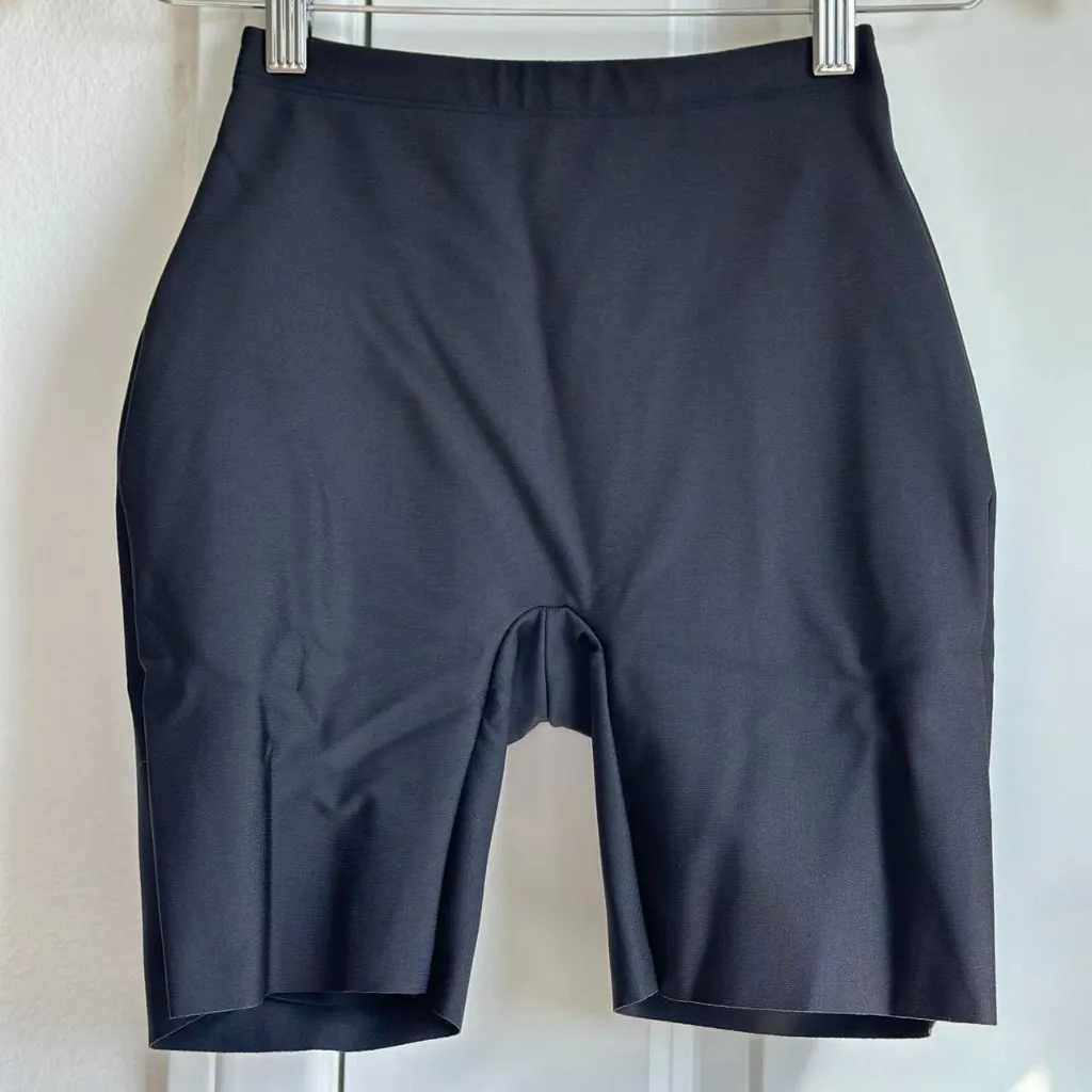 Skims Body Butt Enhancing Padded Short in Onyx, Size XXS - Image 6