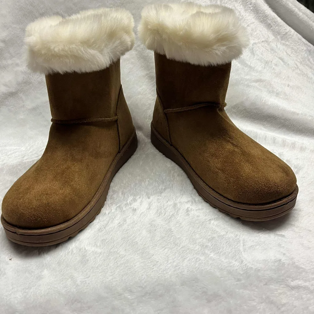 SO Paulina Women's Faux-Fur Winter Boots Size 7 In Chestnut - Image 3