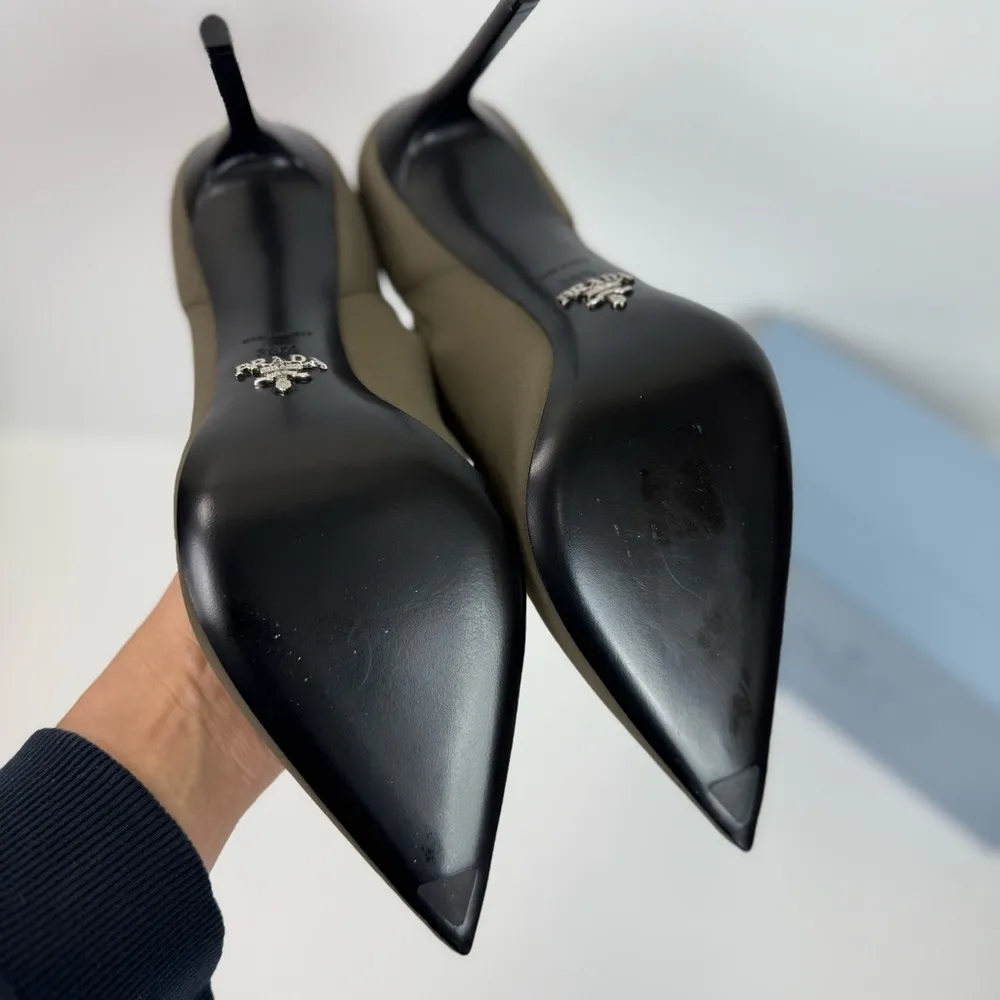 NEW in Box Prada Calzature Donna Tessuto Tech Green Mimetico Stiletto Heels 38.5 - Image 10