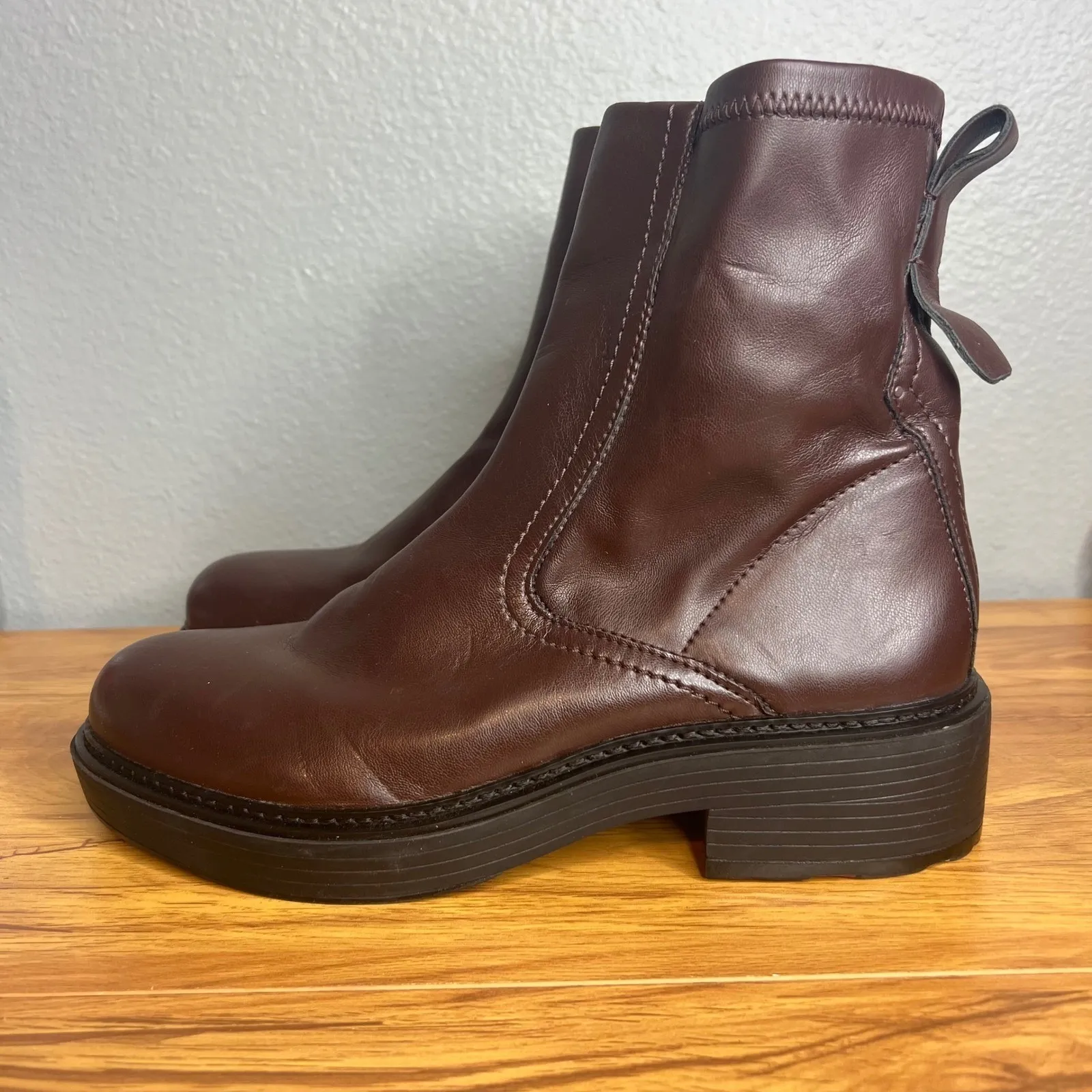 Franco Sarto Karbon Lug Sole Ankle Boots Size 9 Brown Faux‎ Leather NEW - Image 2
