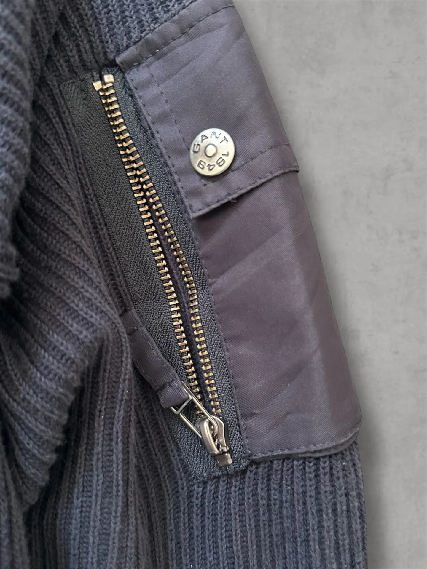 Black GANT 1949 Vintage Pullover Jacket Corduroy Size M - Image 2