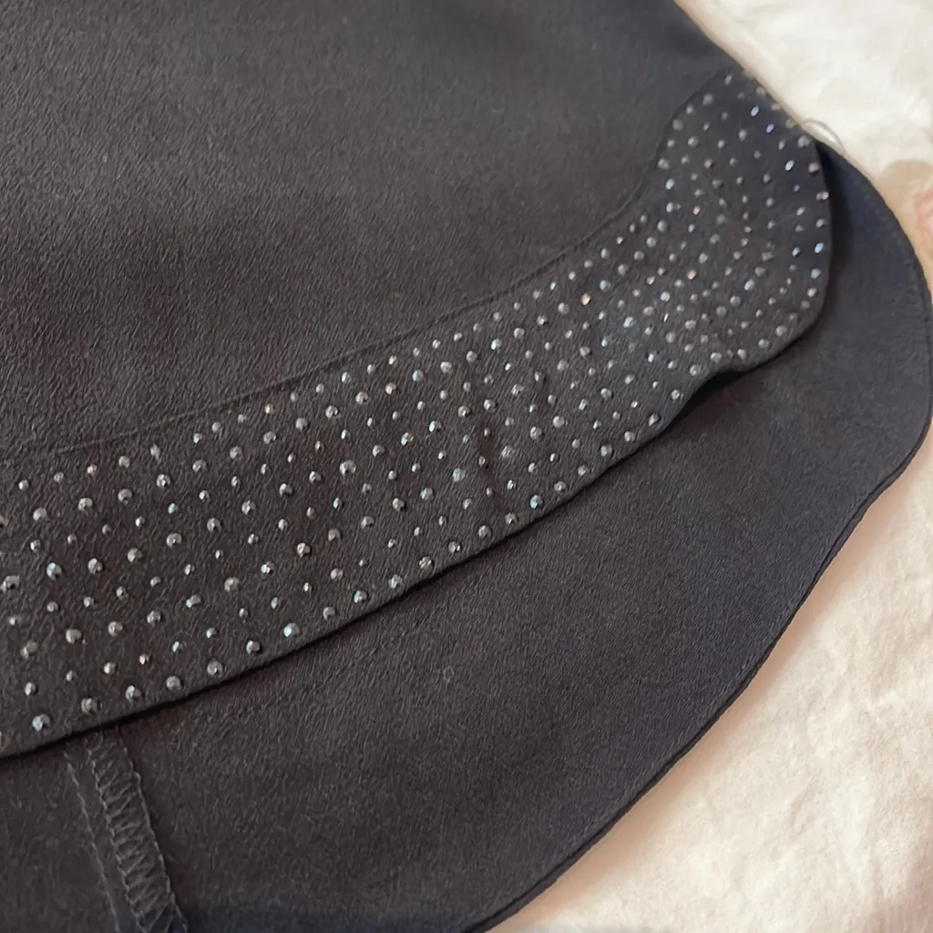 H&M women size 2 elegant black studded beads neckline hem short sleeve long top - Image 4