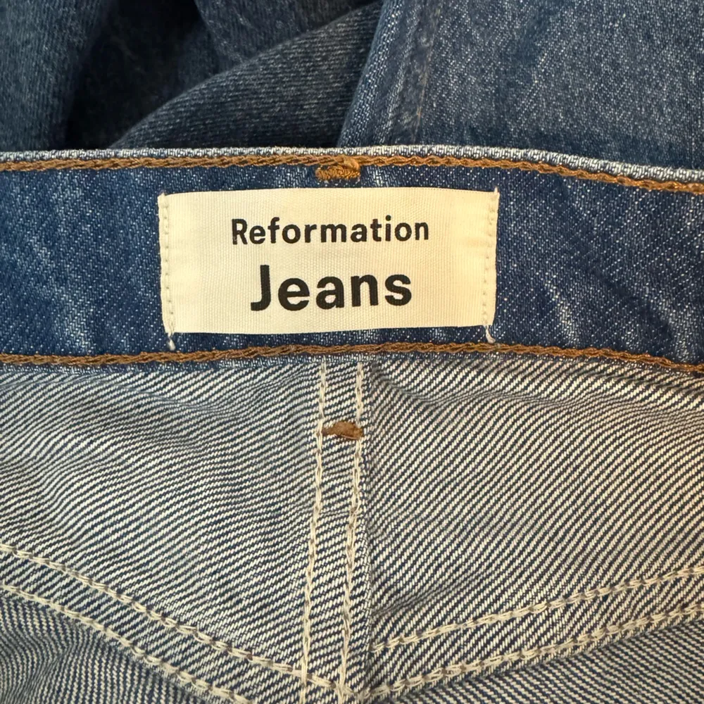 Reformation Jeans Julia Crop High Cigarette Straight Jean Size 26 - Image 5