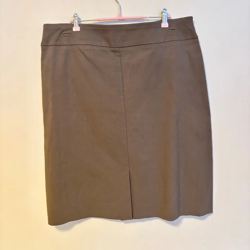 JM Collection Business Pencil Knee Length Midi Skirt Taupe Grey Womens L NWT - Image 2