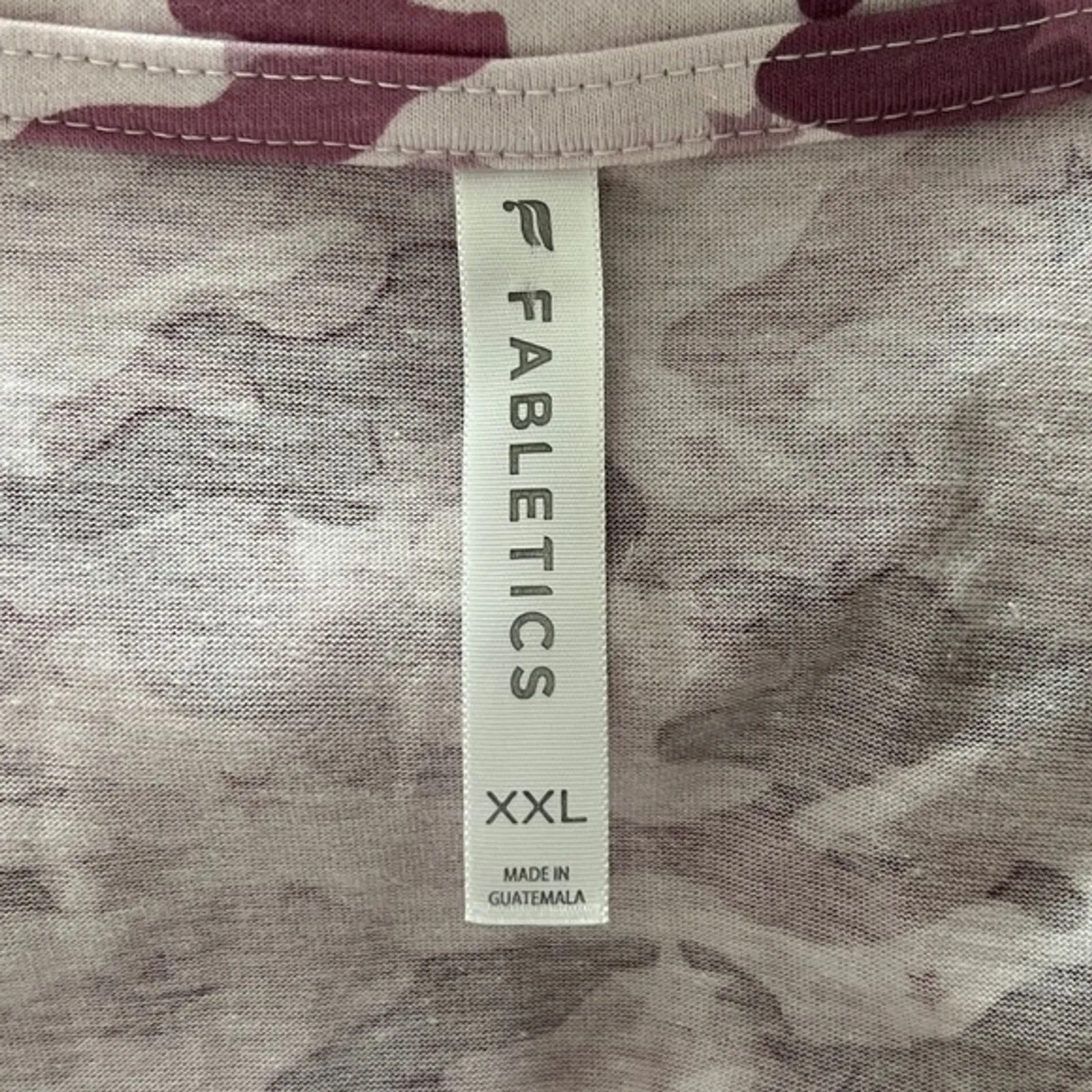 Fabletics‎ Shirt Womens XXL Pink Purple Camo Janis Muscle Tank Top Athleisure - Image 5