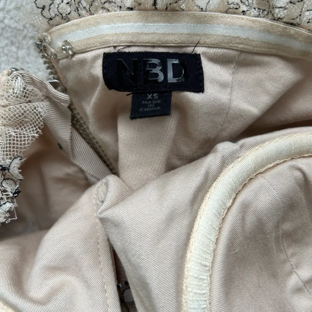 NBD  crop top corset size xs - Image 3