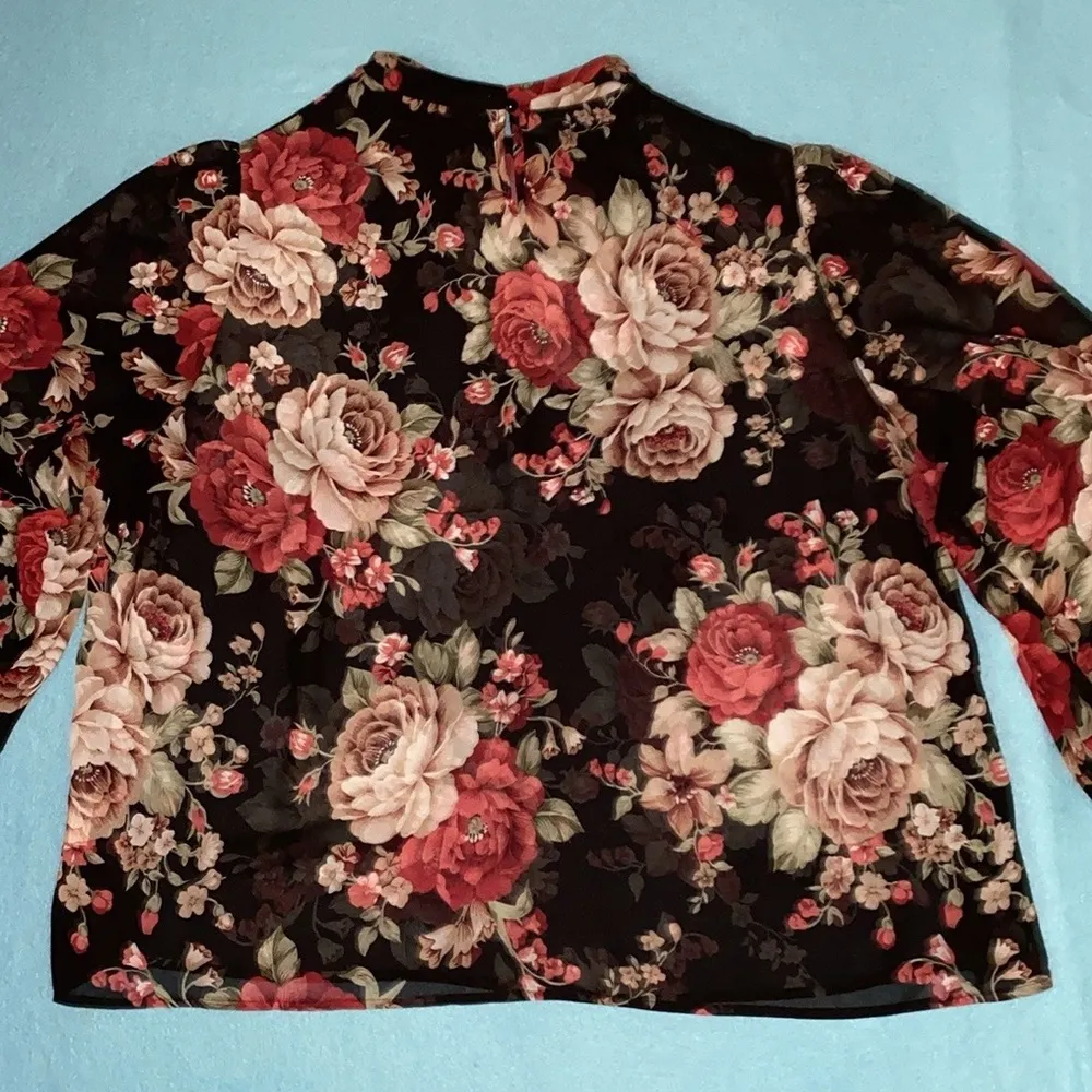 SHEIN Curve mock neck floral sheer long sleeve pullover flowy NEW size 4X - Image 2