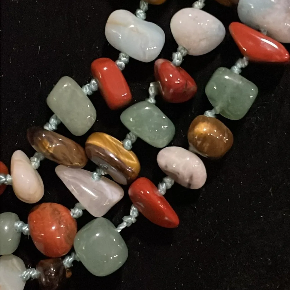 Vintage Natural Jade and Multi Gemstone 3 Strand Chip Bead Necklace Green - Image 2