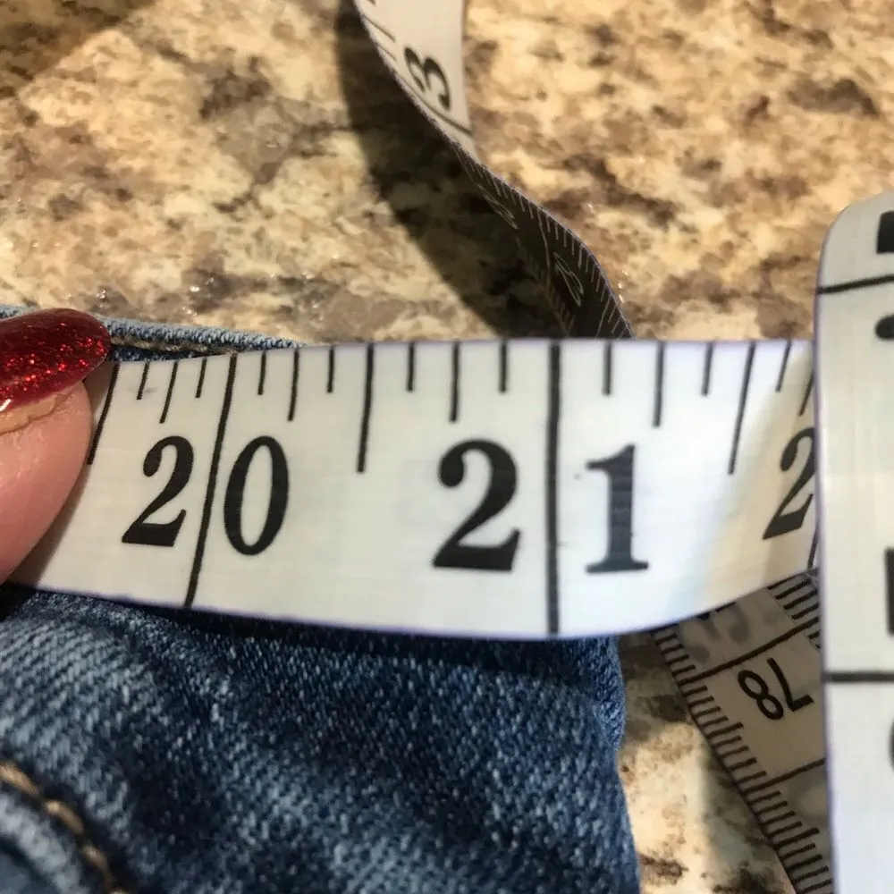 Maurices Size 24W Regular Distressed Jeans - Image 8