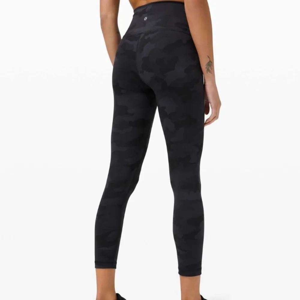 Lululemon Wunder Train High-Rise Crop 23"
Heritage 365 Camo Deep Coal Multi - Image 8