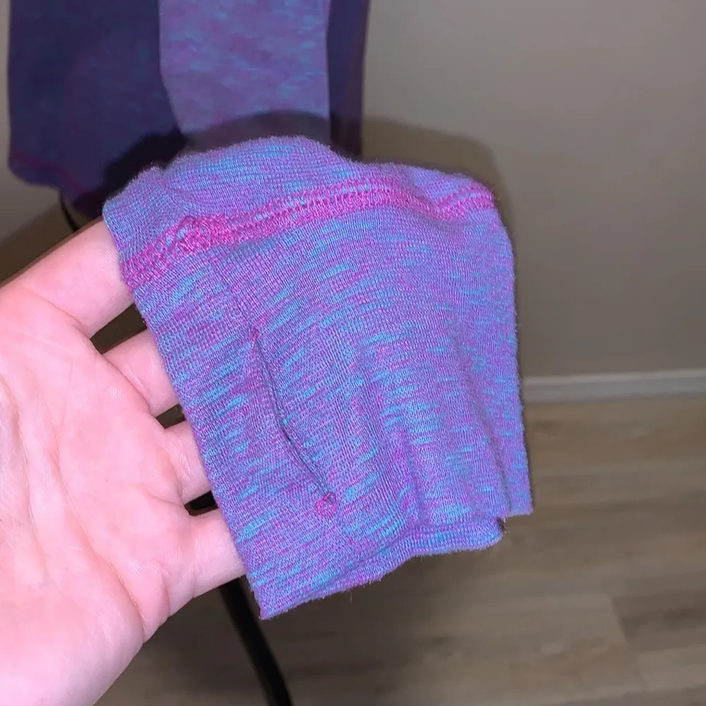 Sisters Mountains lightweight full zip up sweatshirt purple blue - Image 6