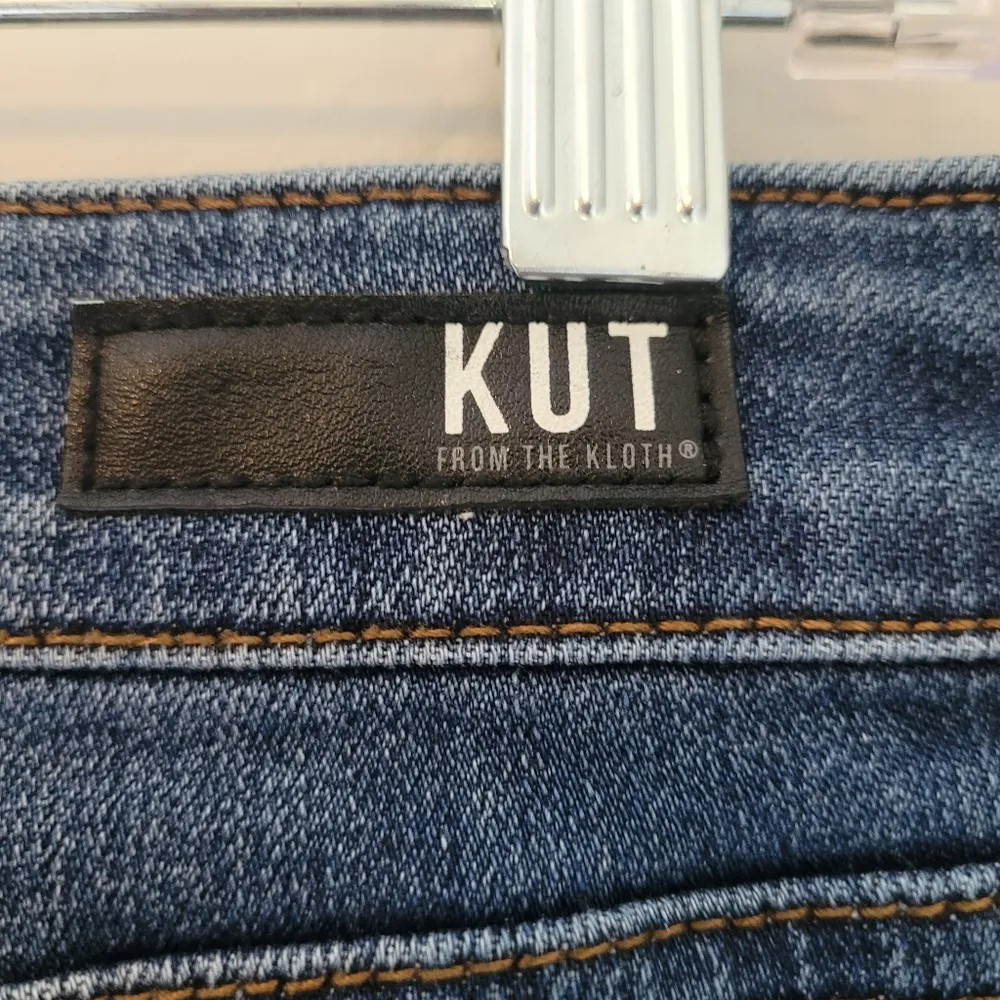 Kut from the Kloth Connie Step Hem Skirt - Image 6