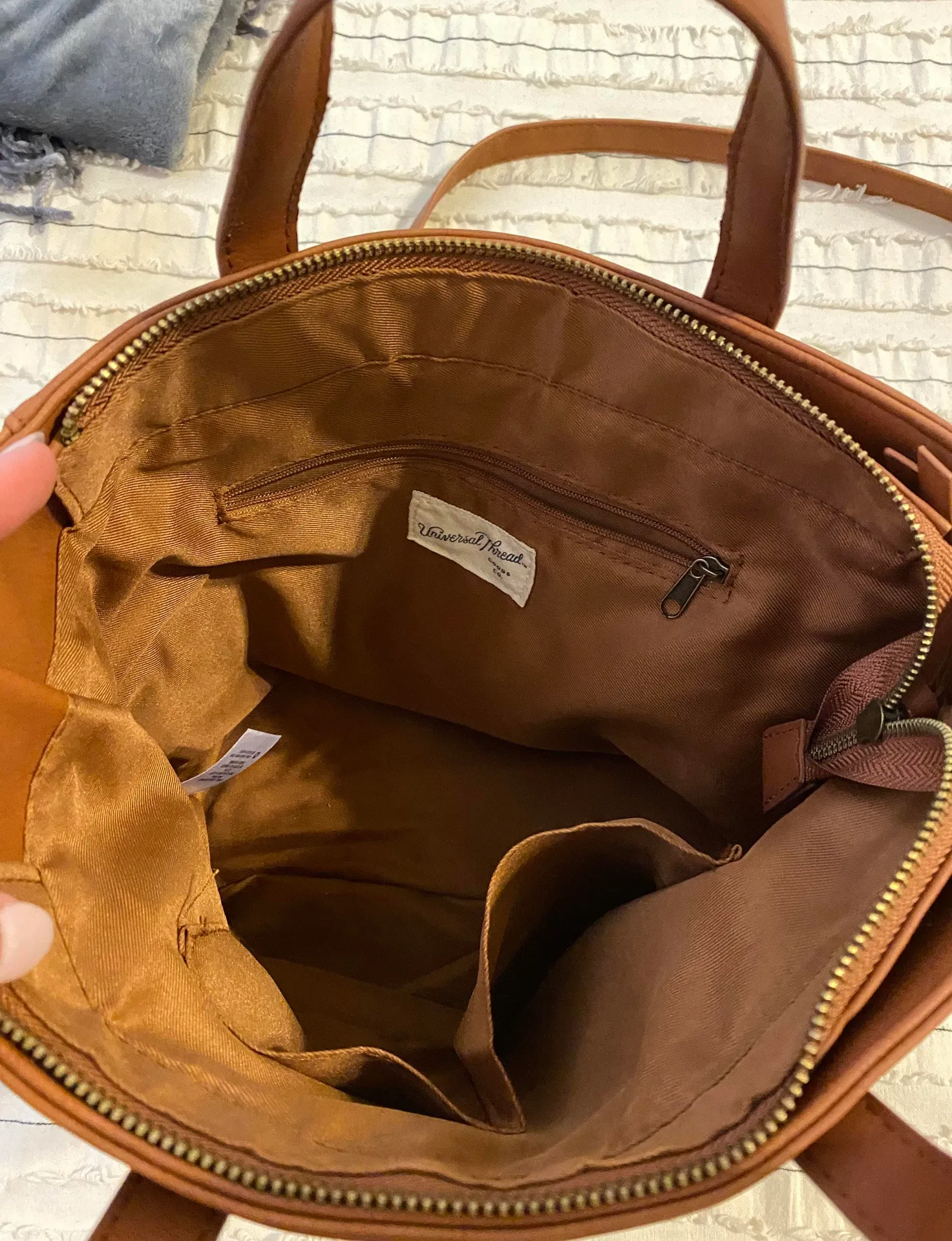 Universal Thread Purse - Image 2