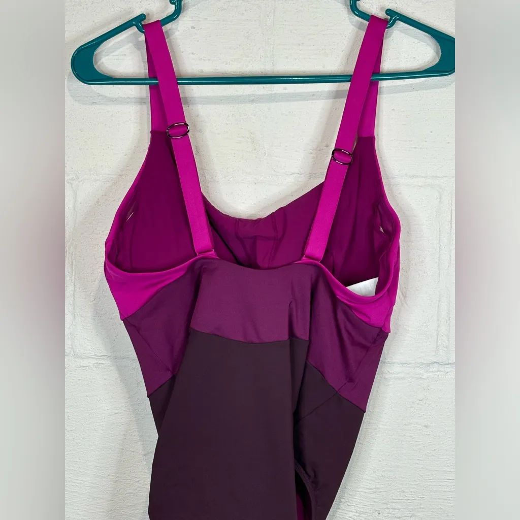 Athleta Woman’s Electric Fuchsia Coastline Colorblock One Piece Swimsuit - Image 6