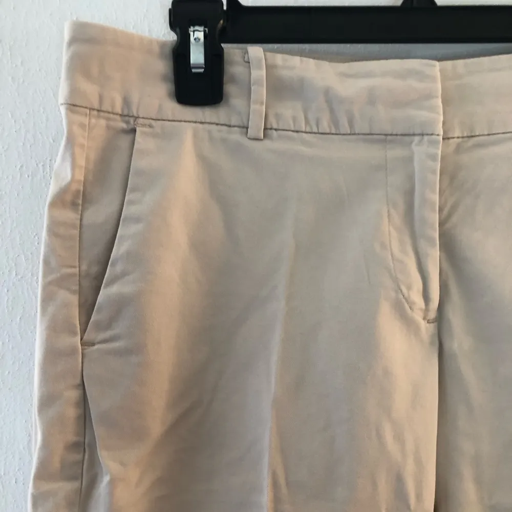 Ann Taylor Shorts Khaki (Cream-Tan) Boardwalk Bermuda Length Shorts Sz 8 EUC - Image 3