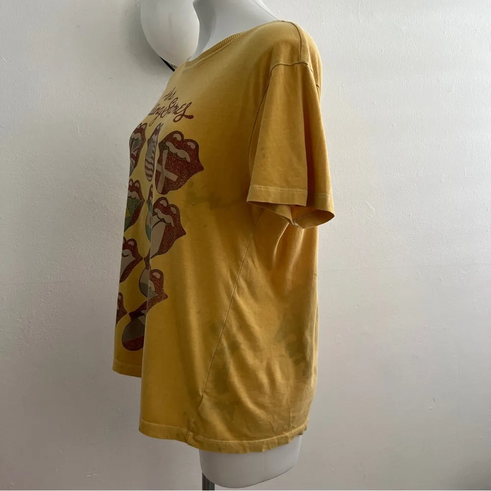 The Rolling Stones Yellow Graphic Tee Y2K SMALL hippie - Image 3