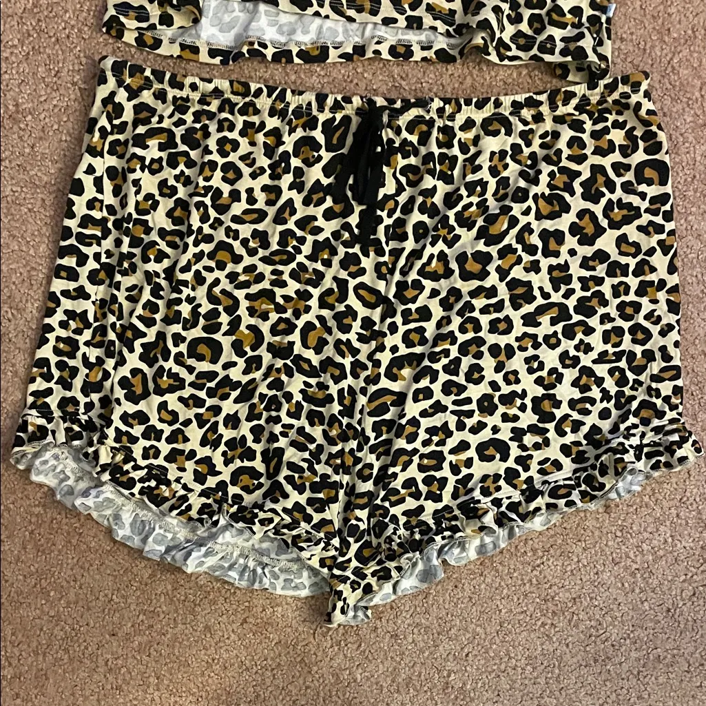 Posh Peanut Leopard Print Pajama Set Brown Size undefined - Image 4