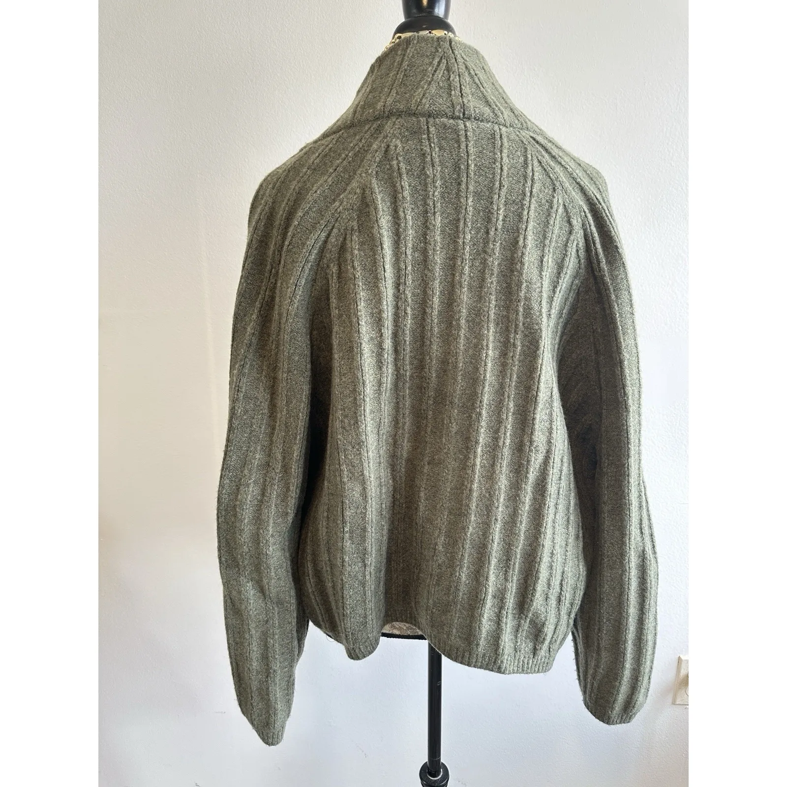 Lululemon Twin Rib Sweater Wrap Cardigan XS/S Olive Green‎ Wool Blend Knit NWT - Image 4