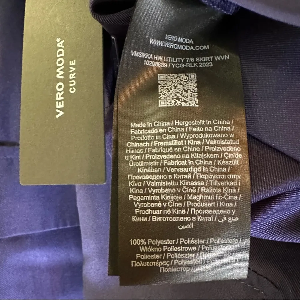 NWT Vero Moda Curve Sikka High Waist Cargo Midi Skirt Astral Aura Purple Satin - Image 6