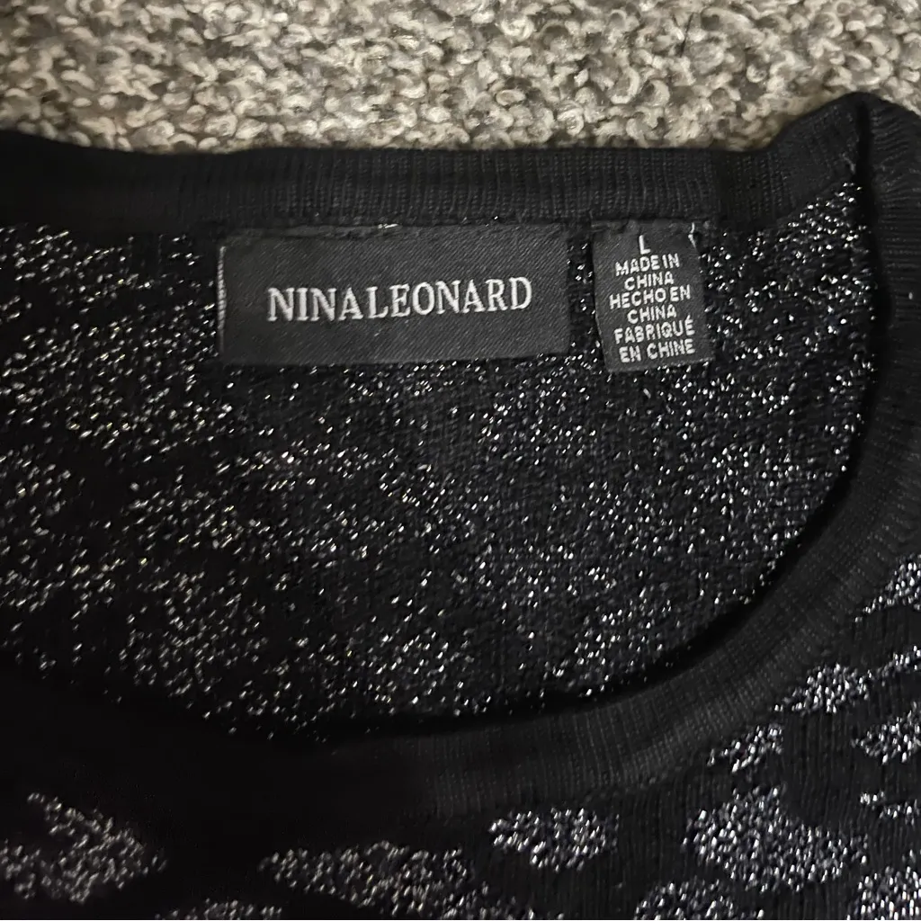 New Nina Leonard Black and Silver Gunmetal Leopard Print Long Sleeve Sweater L - Image 4