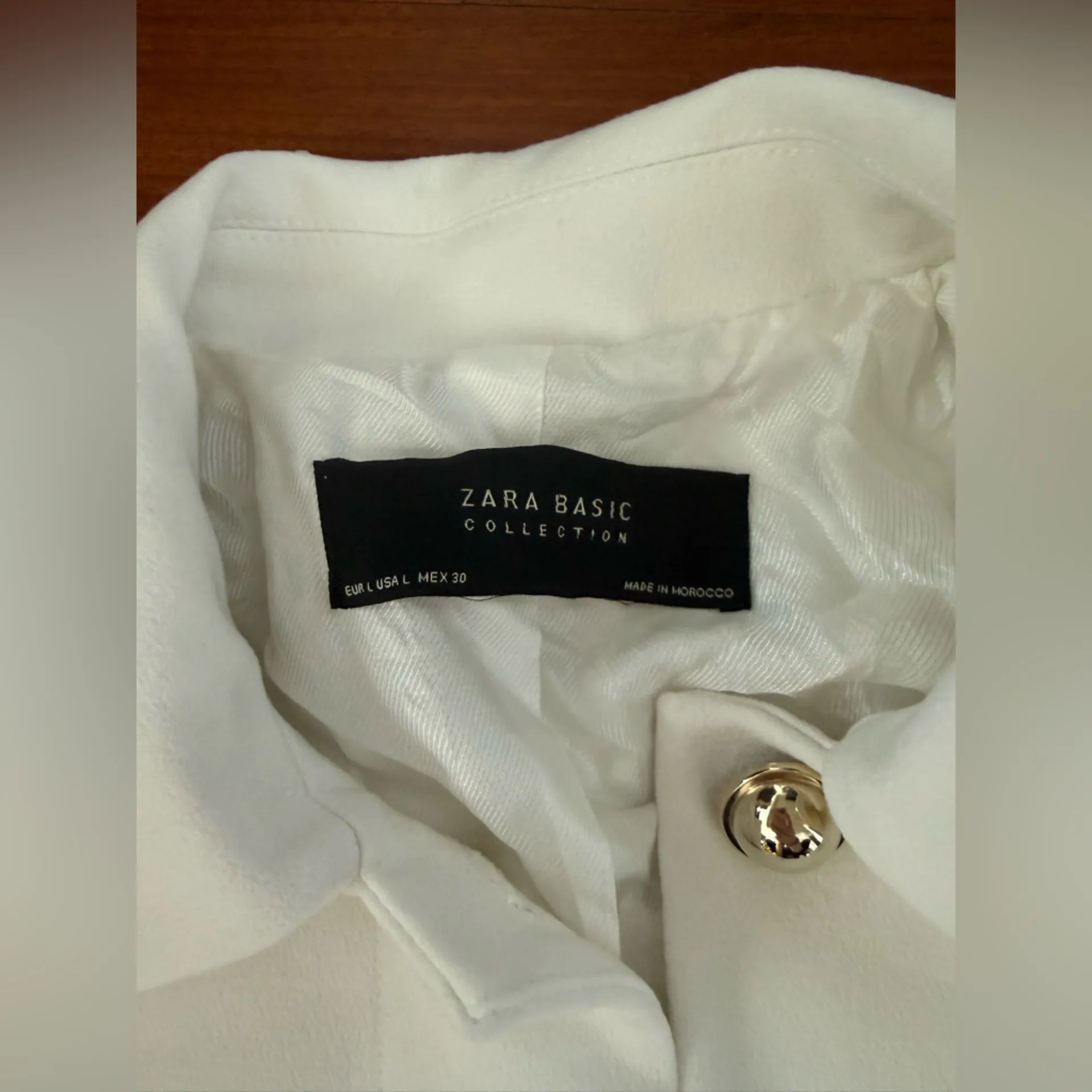 Zara Basic Floral Embroidered Sleeve White Blazer Coat - Image 2