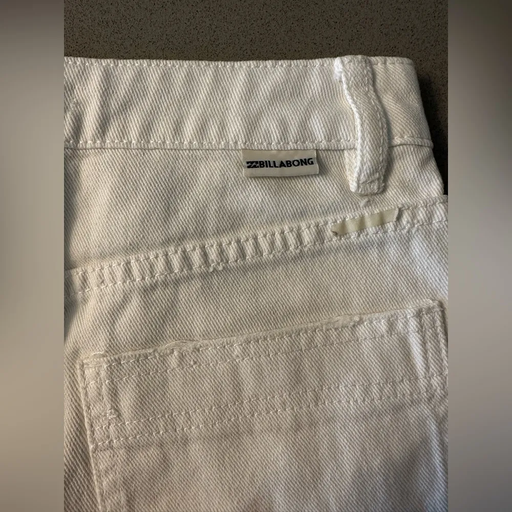 Good Life Denim Skirt White / Size 26 - Image 7