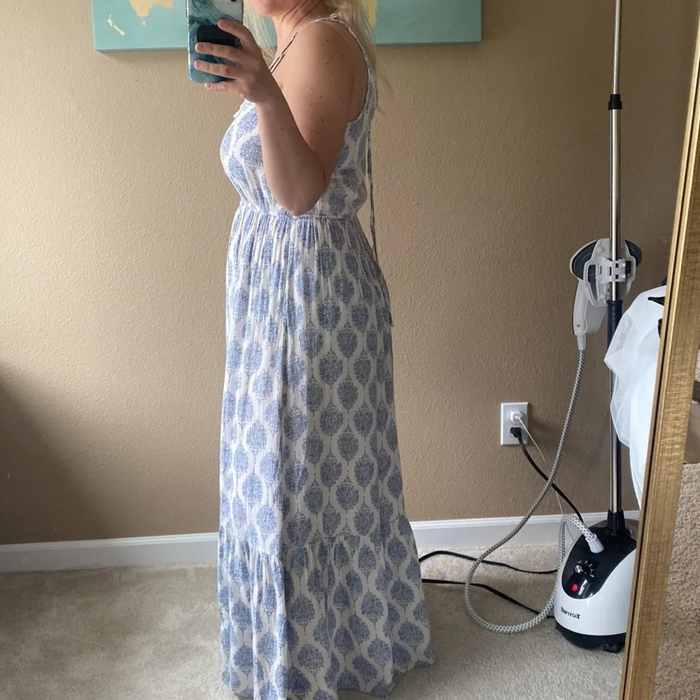 White and blue maxi summer dress floor length ruffled tier skirt crochet detail - Image 10