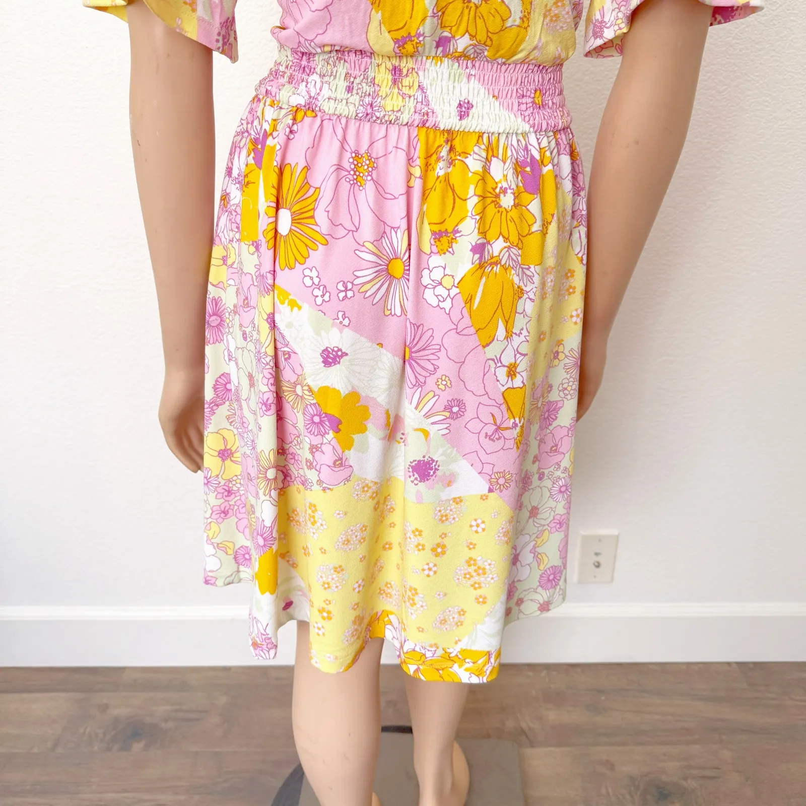 [ModCloth] Marvelous Flower Medley Surplice V-Neck Floral Ruffle Mini Dress XL - Image 7