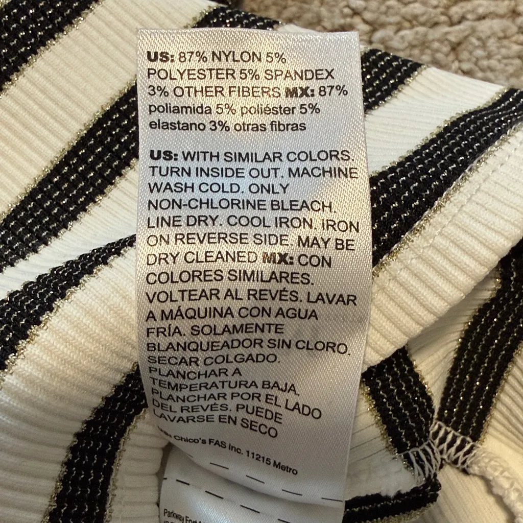 White House Black Market WHBMFORME black / white knit tank sz M - Image 3