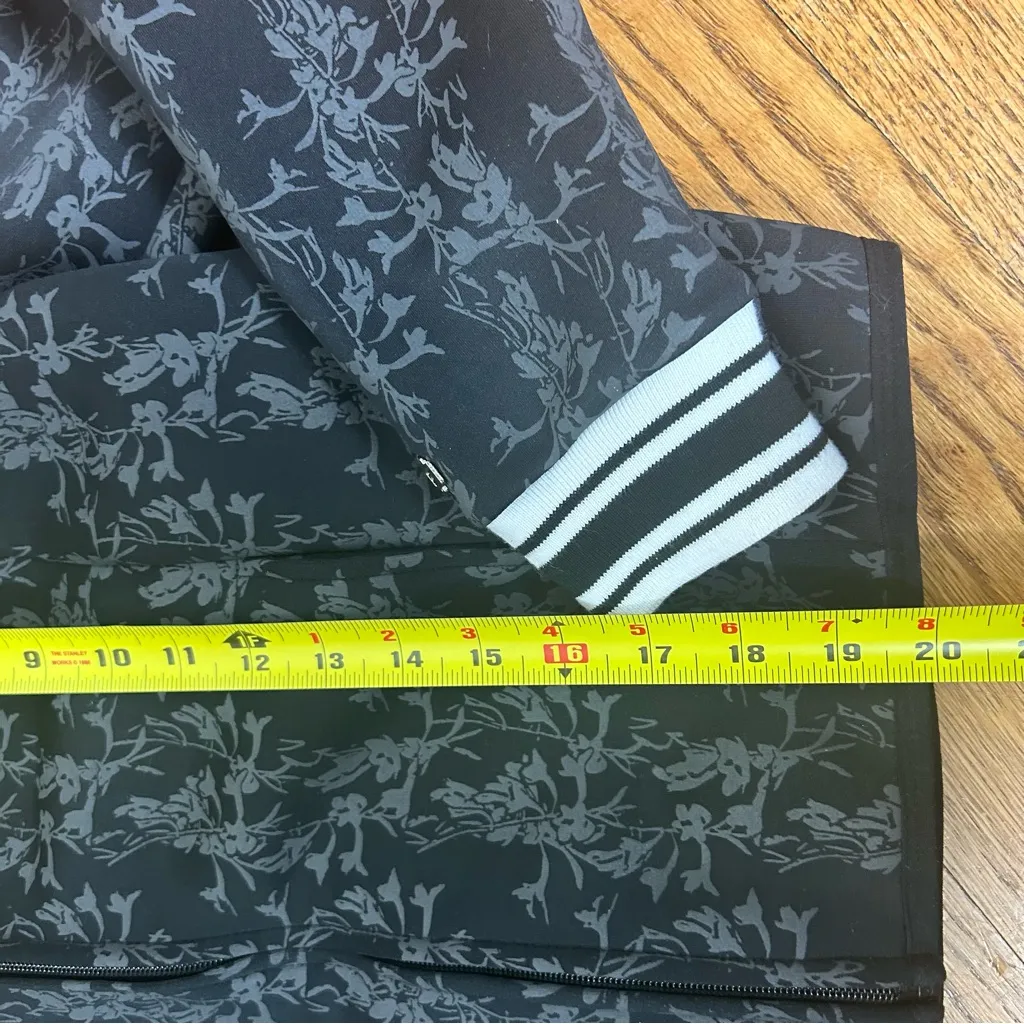FABLETICS | Tia Bomber In Black Floral Sporty Jacket Size M - Image 13