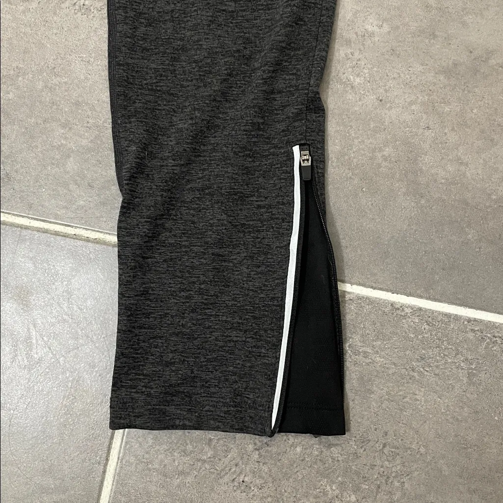 Rabbit Running Pants size Small Gray - Image 3