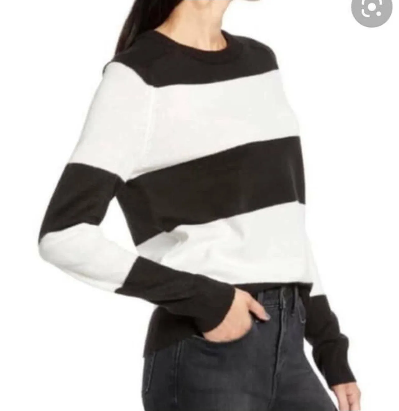 Treasure & Bond Black White Wide Striped Crew Neck Size Medium NEW - Image 1