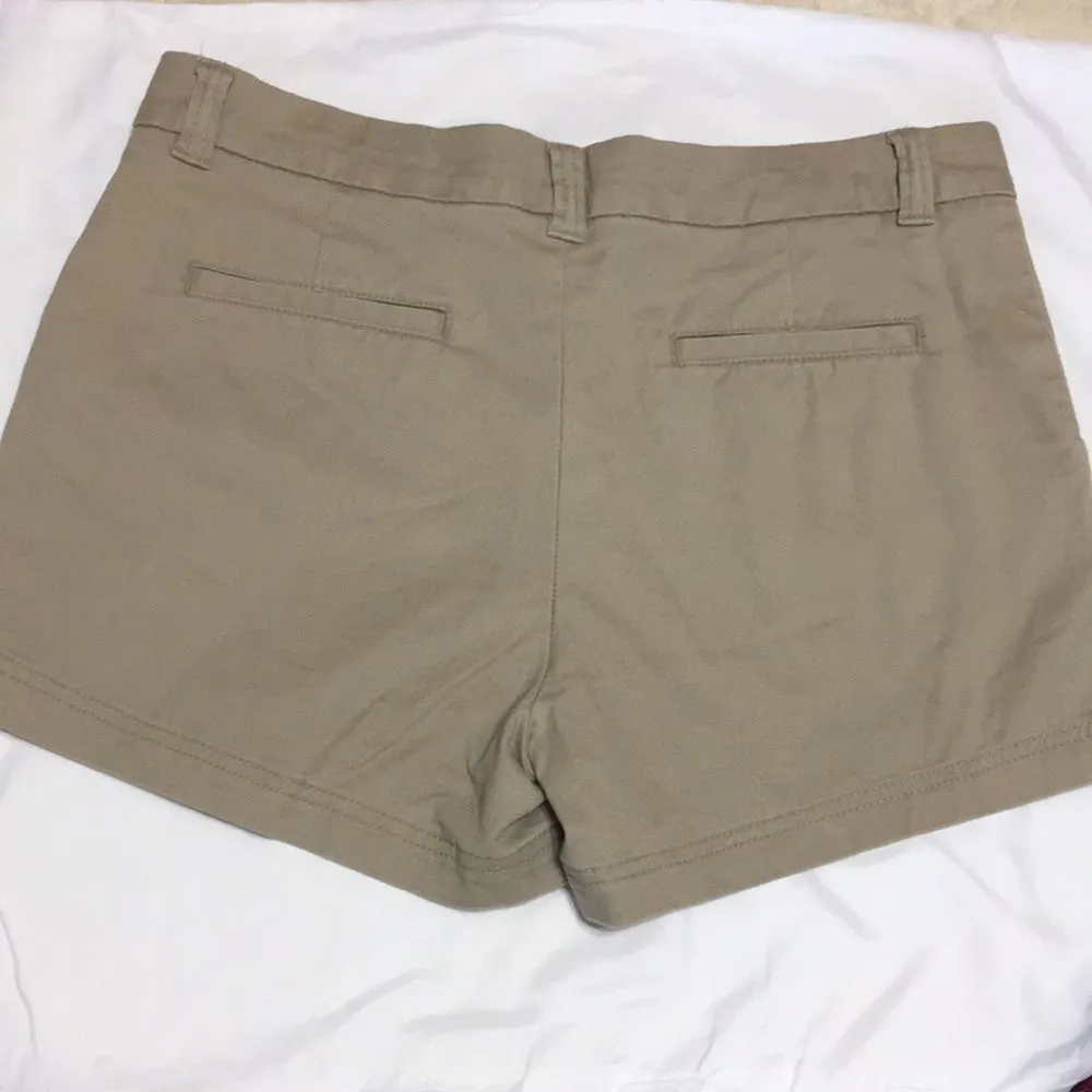 Bcg  • Tan Khaki Cargo Shorts Size 8 - Image 5