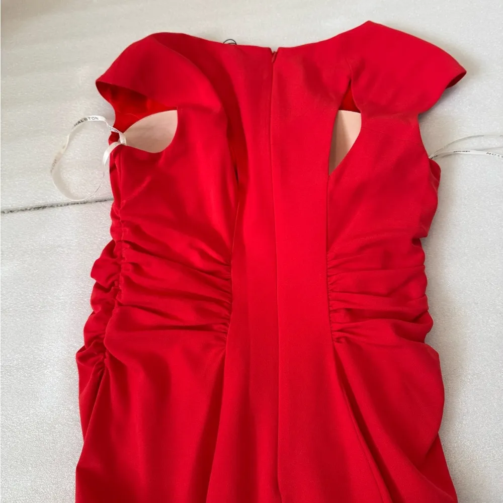 Halston Heritage NWT Halston Elegant Red Evening Gown - Image 2