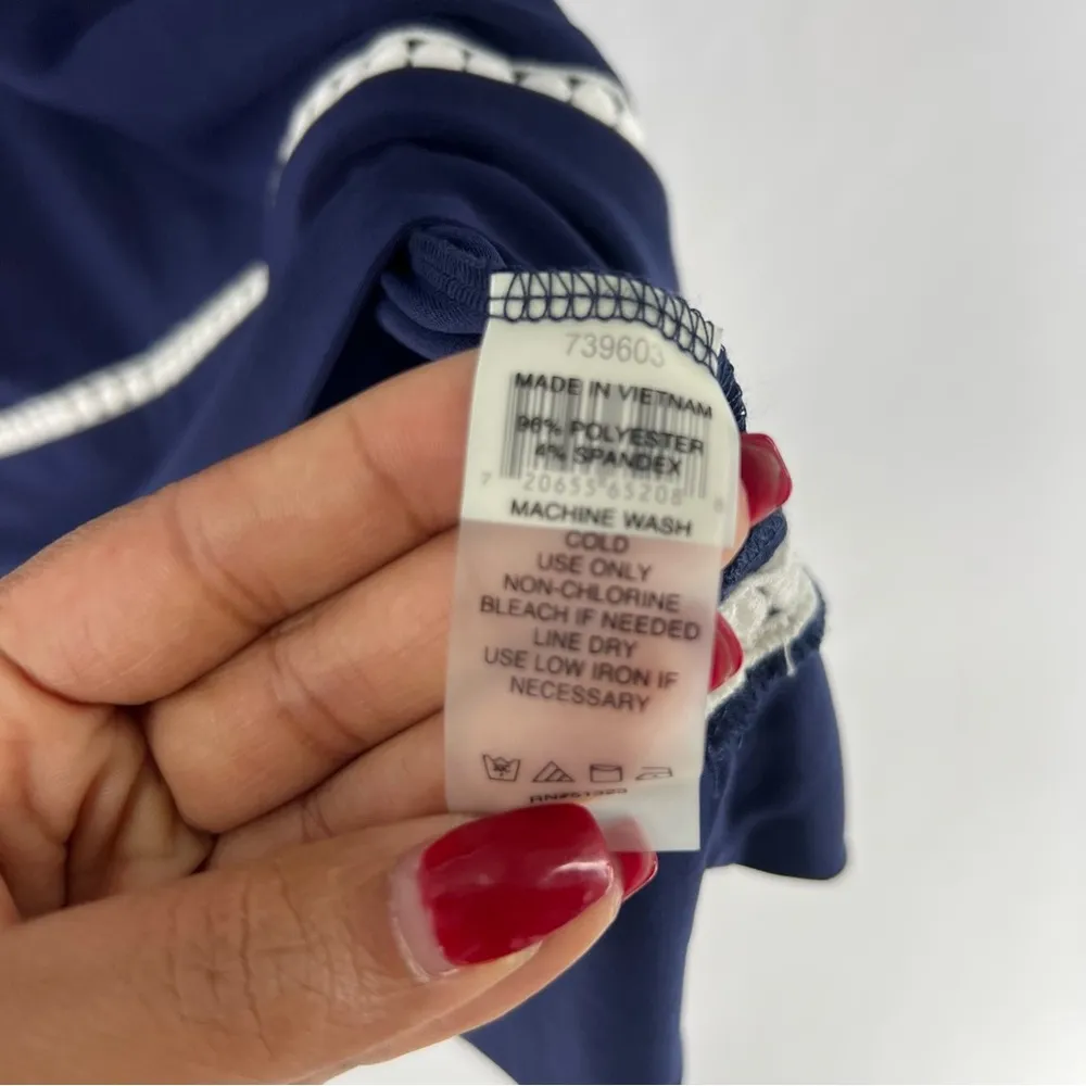 Chaus Navy Stretch Jersey Knit Eyelet Trim‎ Scoop Neck Sleeveless Cap Sleeve Top Blue Size XL - Image 9