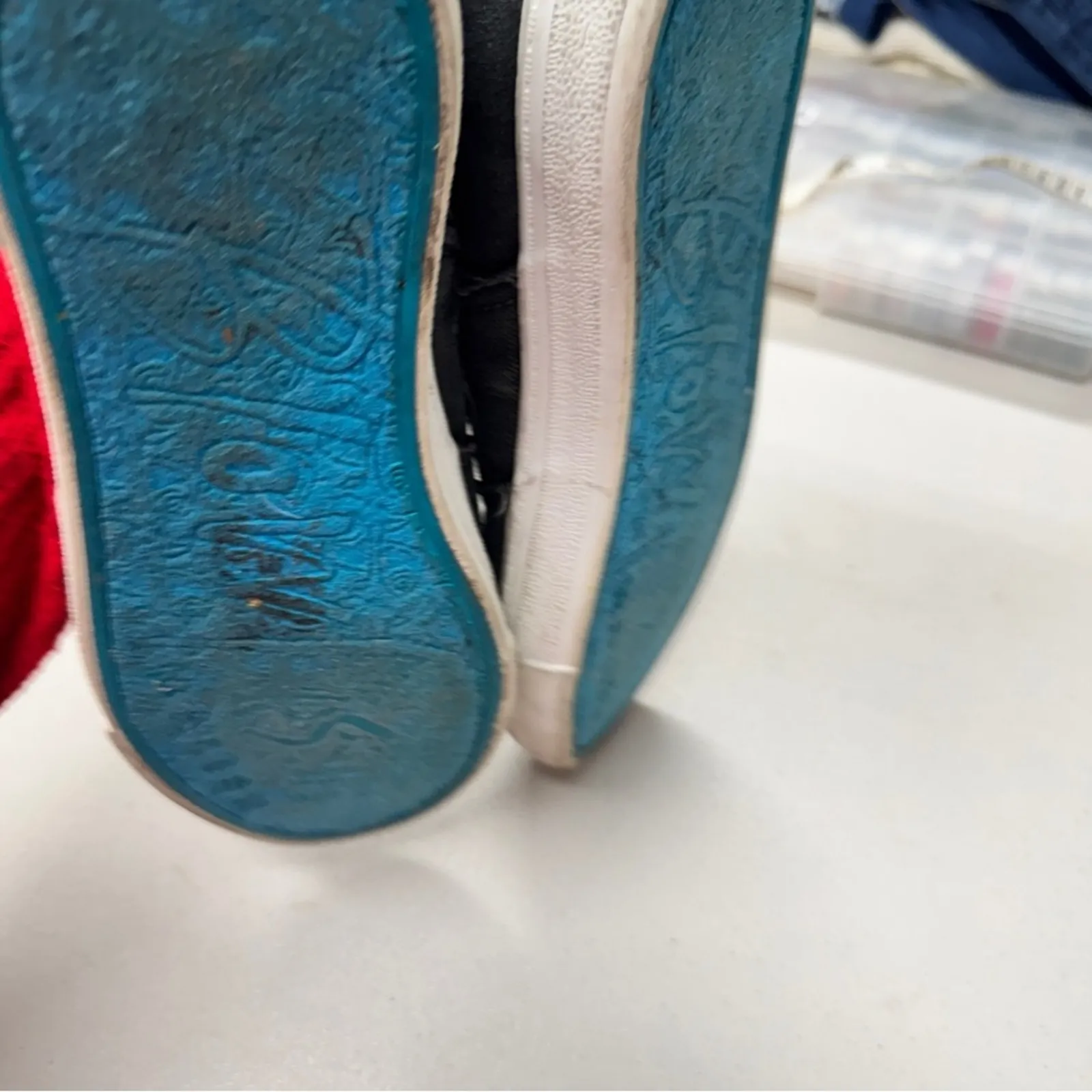 Blowfish Grey Canvas Slip On Flats Comfort Shoes Womens 8 Classic Casual Beachy - Image 8