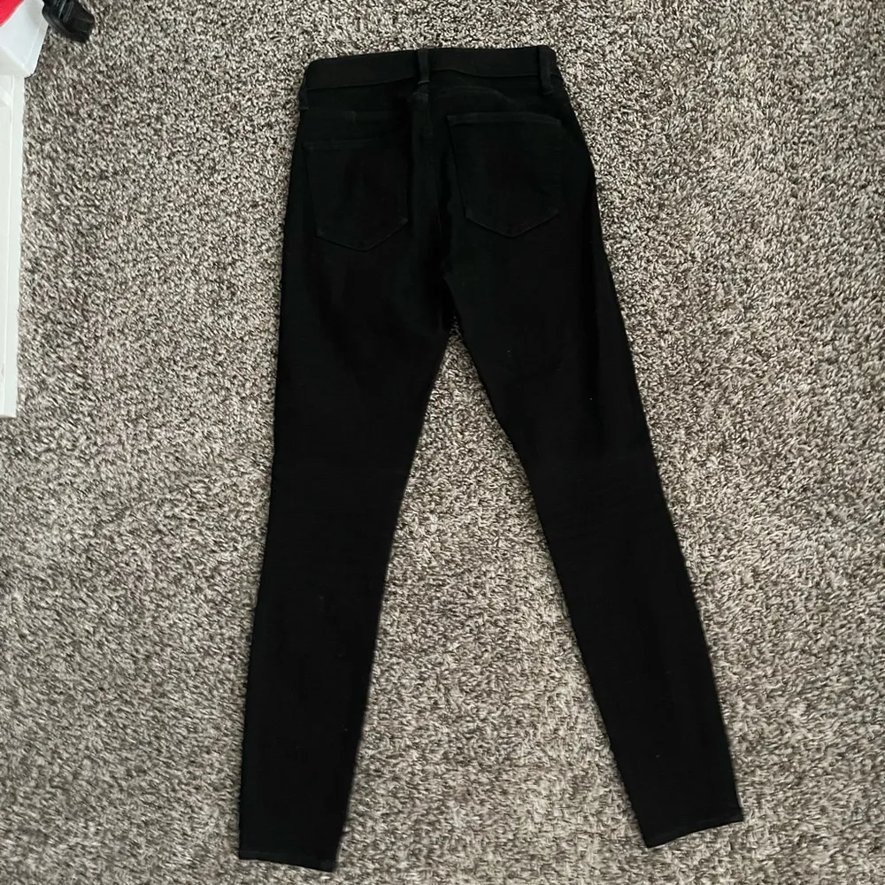 Gap true skinny mid rise black jeans - Image 9