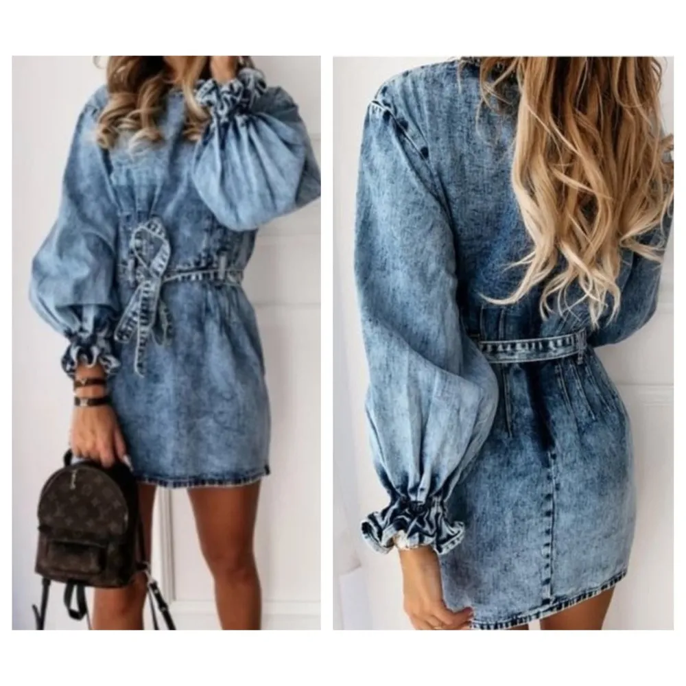 Redial Vintage Acid Wash Denim Collection Puff Sleeve Belted Dress (S) - Image 2