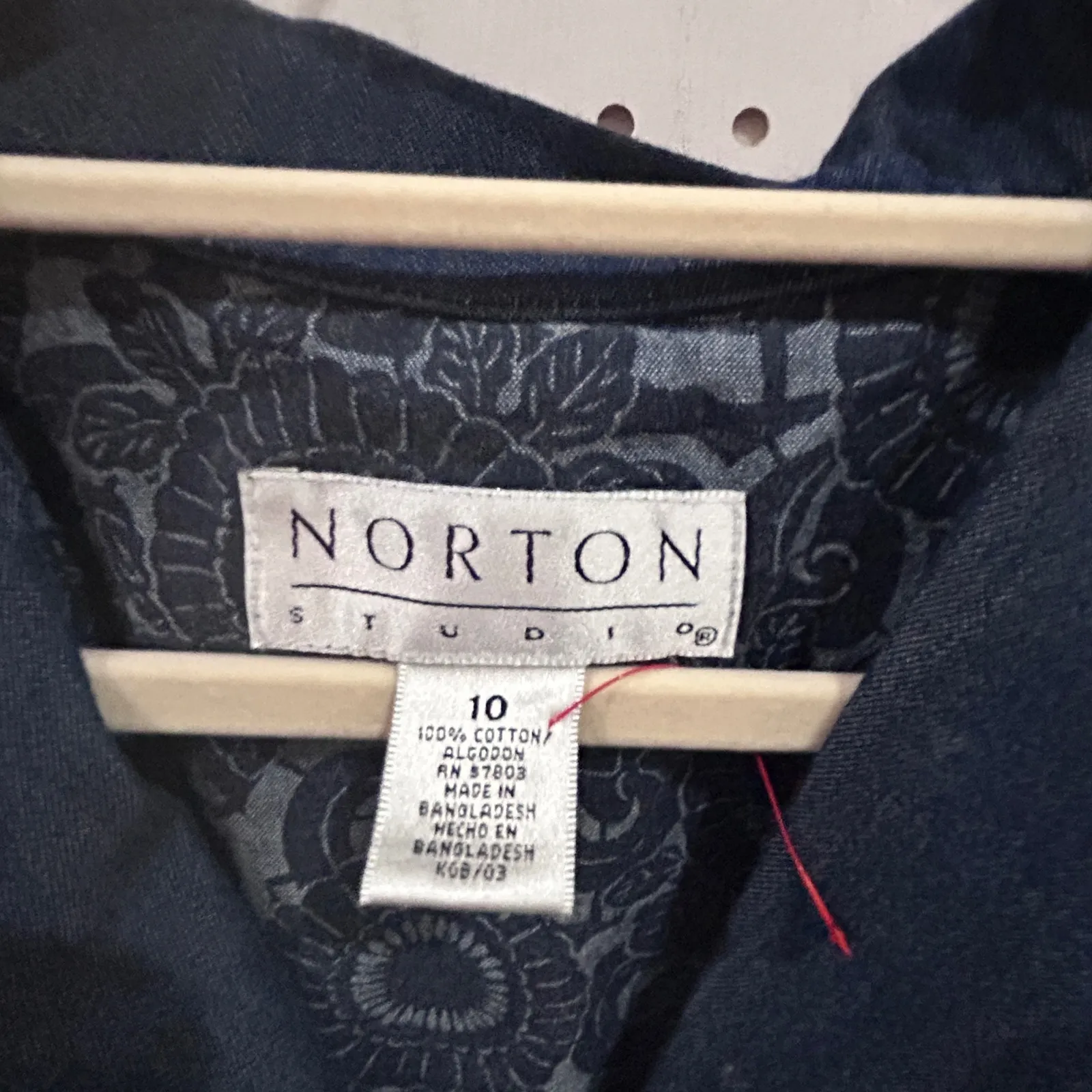 Norton Studio Women's Dark Wash Denim Blazer Jacket Size 10 Classic Button Blue - Image 4