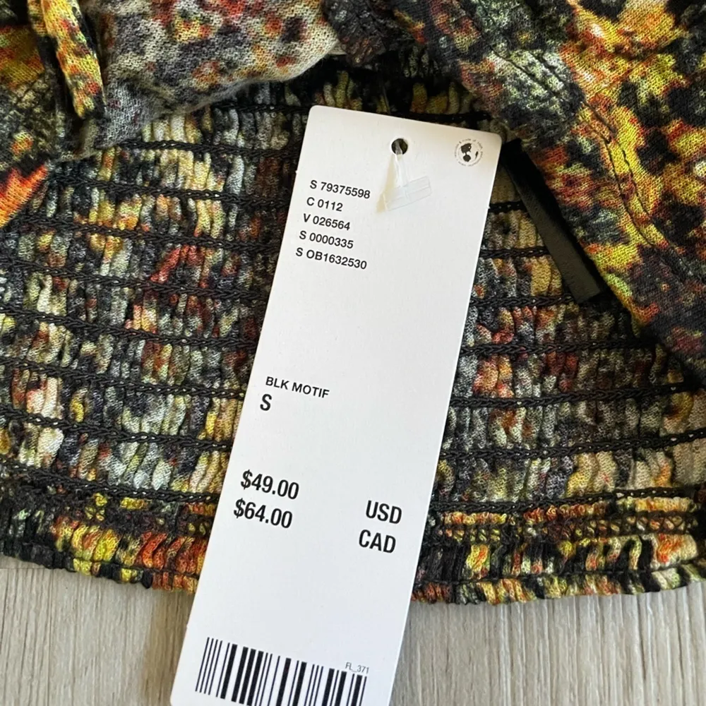 NWT Urban Outfitters Elowen Black Floral Puff Sleeve Blouse size S - Image 11