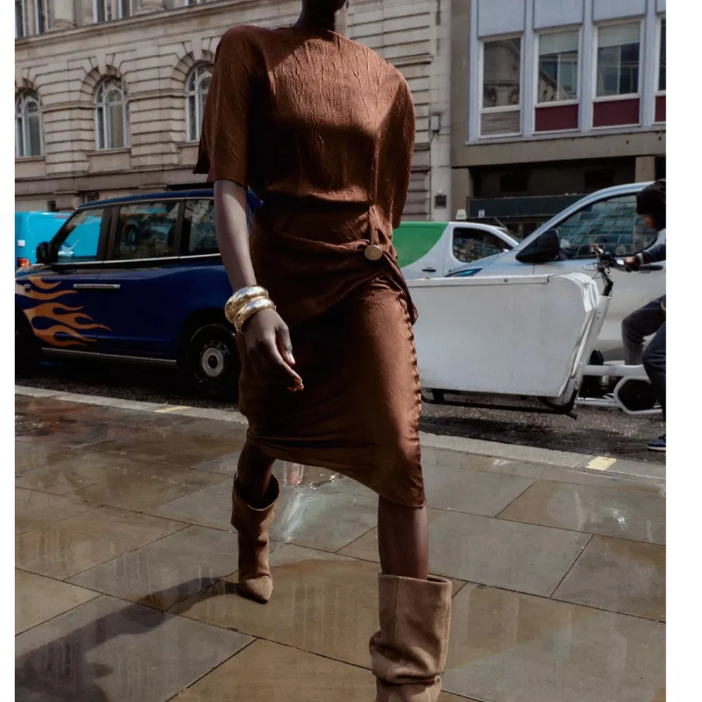 Zara NWT 2 piece matching co-ord SET textured burnt orange rust top & midi skirt - Image 9