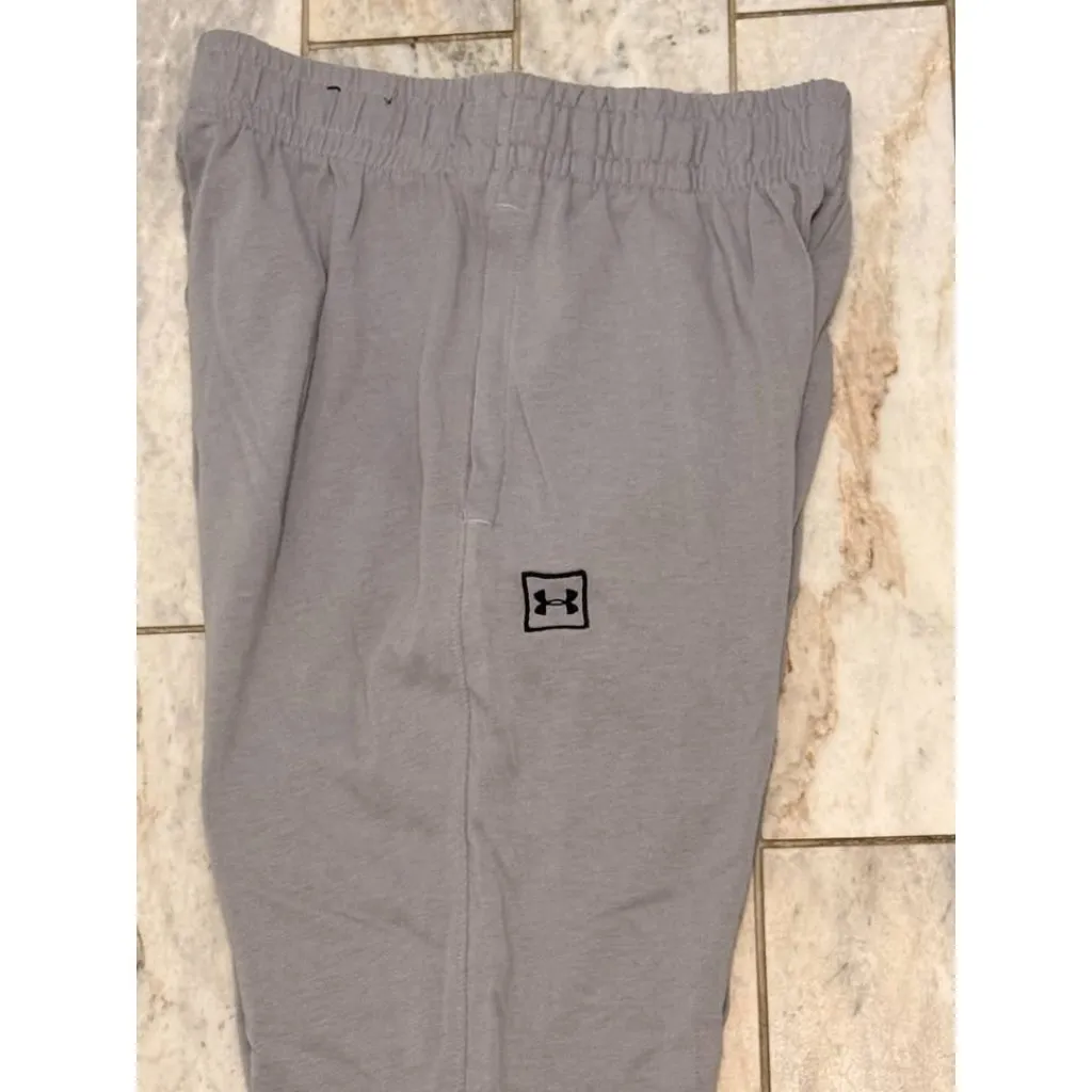 NEW Under Armour women's small gray jogger sweatpants - Image 4