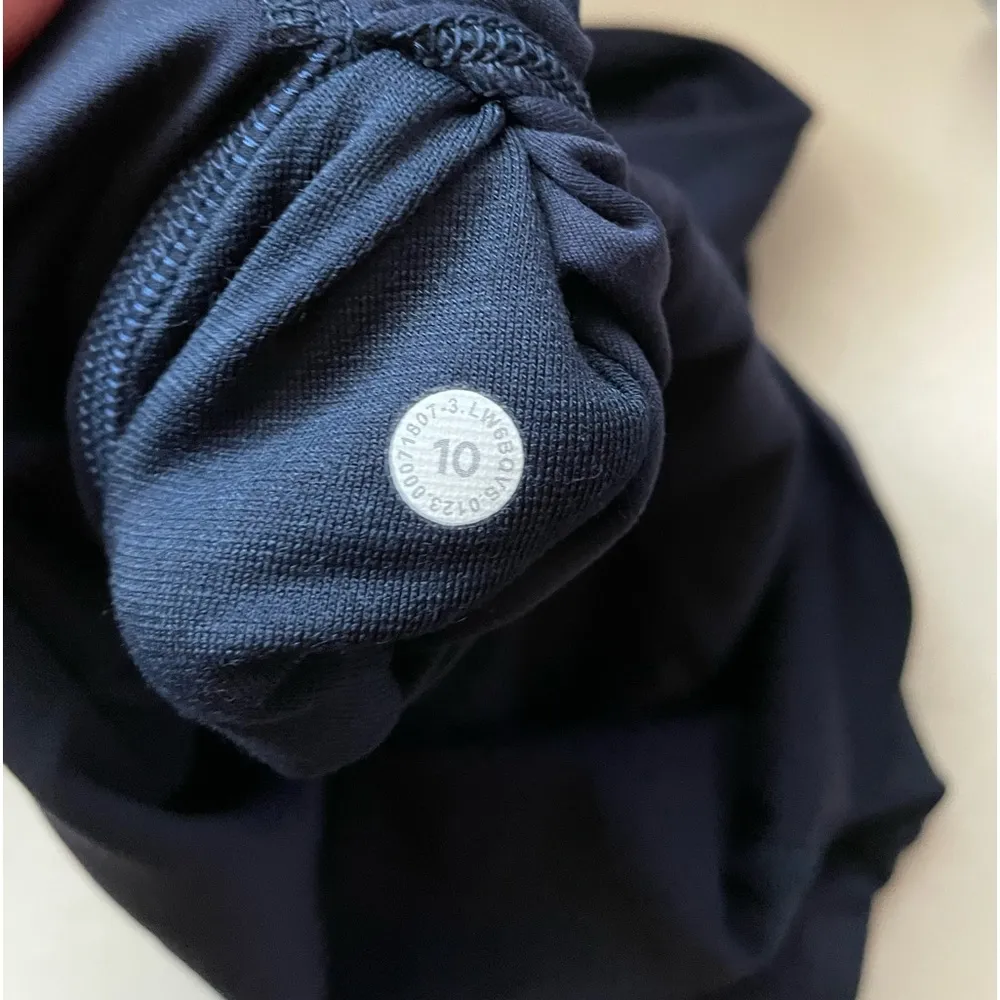 NWOT Lululemon Align HR Crop 23” True Navy Blue Size 10 - Image 8