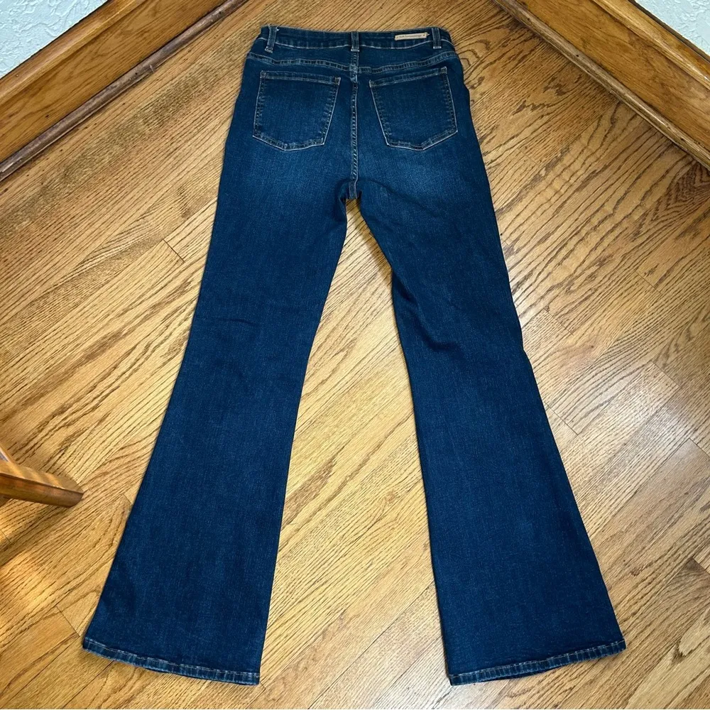 Soft Surroundings | Ultimate Denim Flare Jeans Size 6 - Image 4