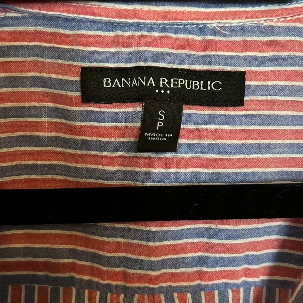 Banana republic factory striped collared shirt size small - Image 2