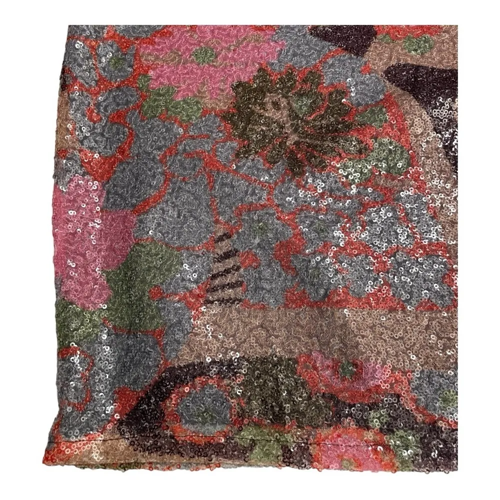 Nanette Lepore  Pop Art
Sequined Oversize Body Tee
Sz. Small - Image 6