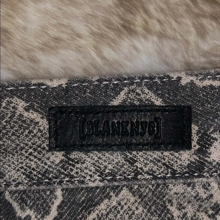 Blank nyc snake print skirt 28 - Image 4