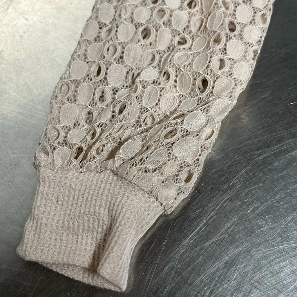 Miholl Pink Long Sleeve Lace Sleeves Top - Image 5